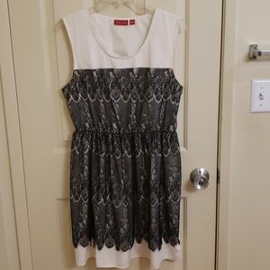 Elle White Dress Black Lace